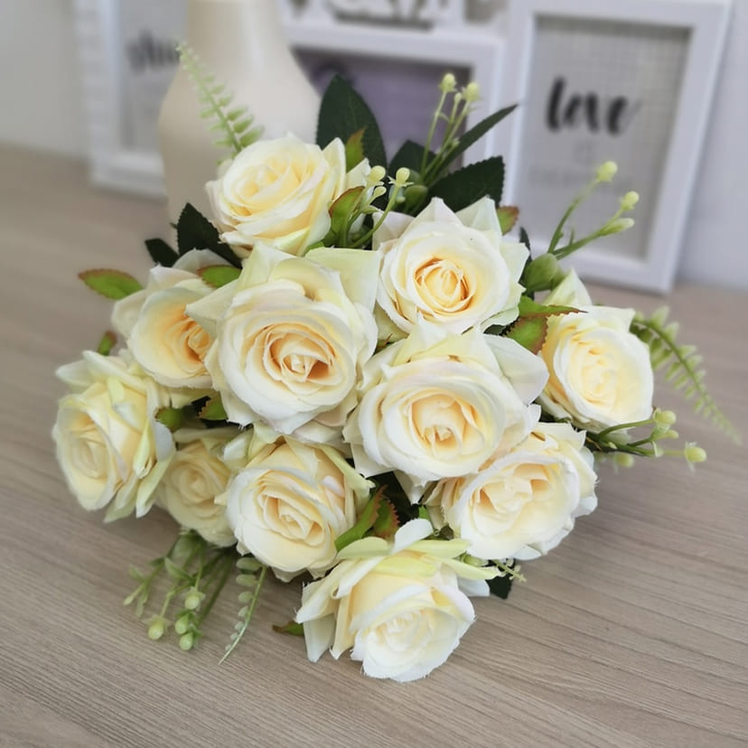 Искусственные цветы в Саратове | Цветы искусственные «Розы острые», молочно-персиковые, букет