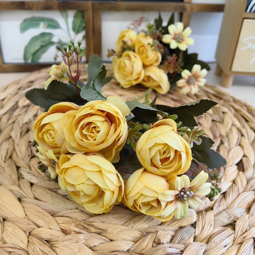 Искусственные цветы в Саратове | Цветы искусственные «Камелии с мелкоцветом», желтые, букет
