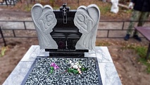 Памятник с ангелом на могилу: символ света и защиты