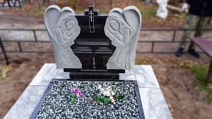 Памятник с ангелом на могилу: символ света и защиты